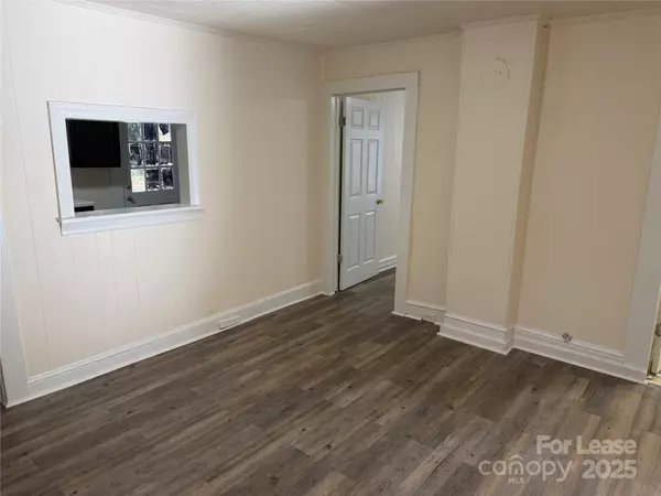 Charlotte, NC 28208,826 Cantwell ST