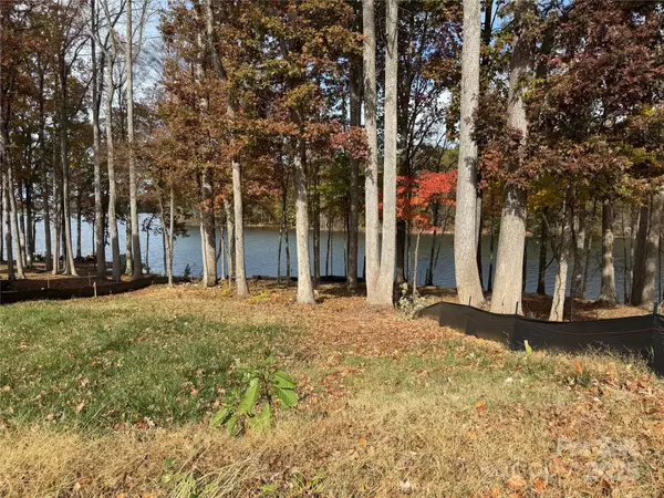 Davidson, NC 28036,1207 Portofino PL