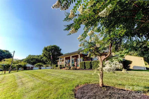 Cherryville, NC 28021,253 Suncrest RD