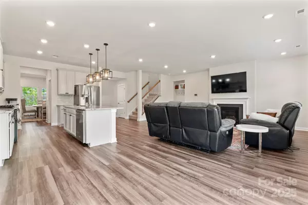 Huntersville, NC 28078,12536 Stoneybrook Pkwy