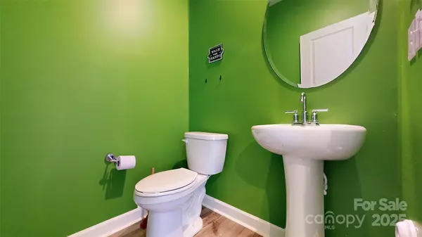 Fort Mill, SC 29715,527 Palmarosa ST