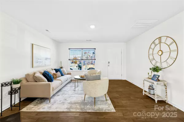 Dallas, NC 28034,2721 Waybrook DR