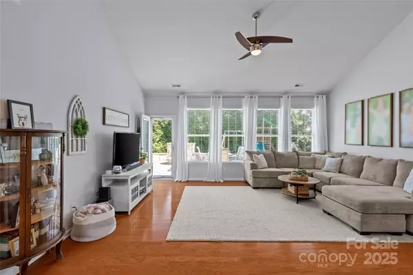 Charlotte, NC 28278,15124 Cavanshire TRL