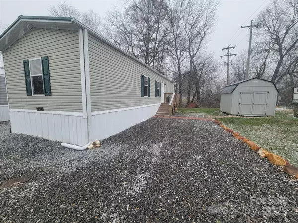 Waynesville, NC 28785,141 Pike PT