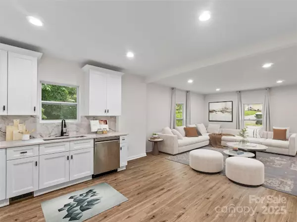 60 Valley ST NW, Concord, NC 28025