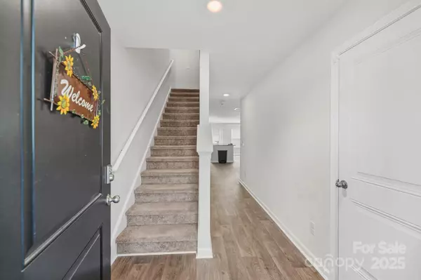 North Charleston, SC 29418,4712 Palm View CIR