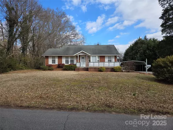 142 Harris ST, Rutherfordton, NC 28139