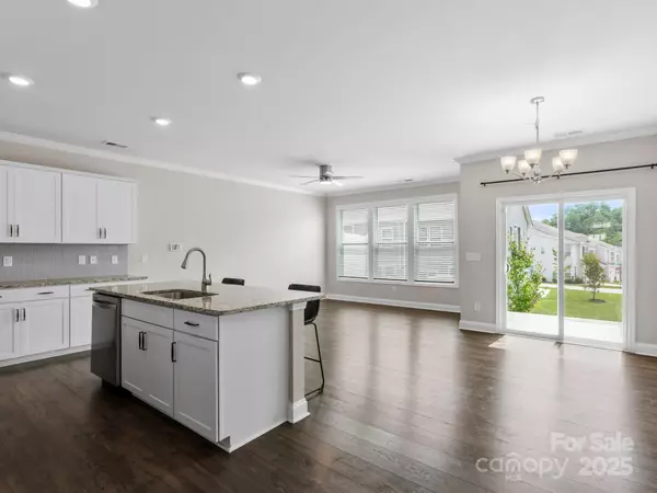 Asheville, NC 28806,567 Big Sur LOOP