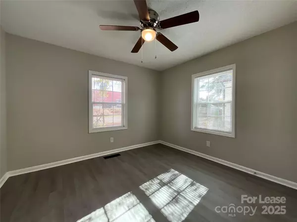 Gastonia, NC 28052,1501 Madison ST