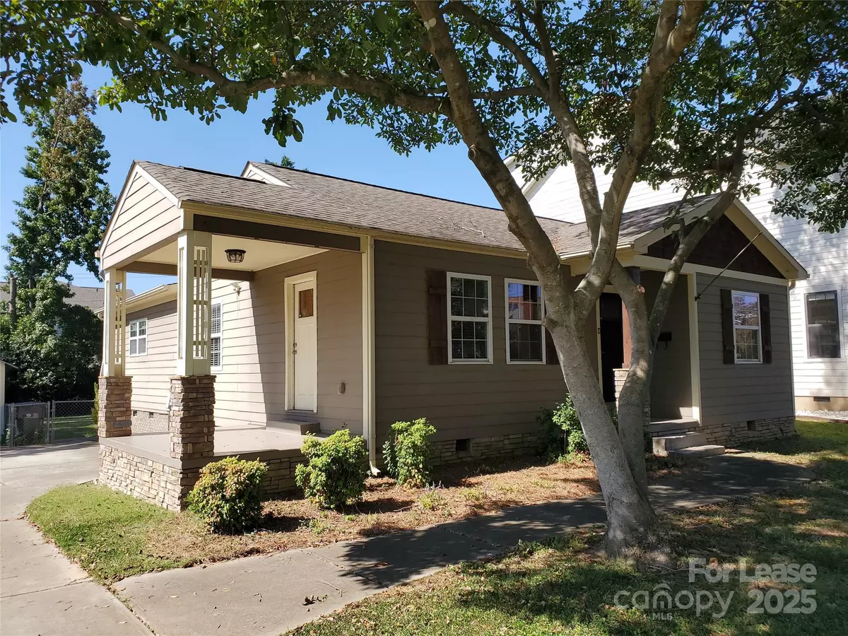 Charlotte, NC 28209,350 Melbourne CT