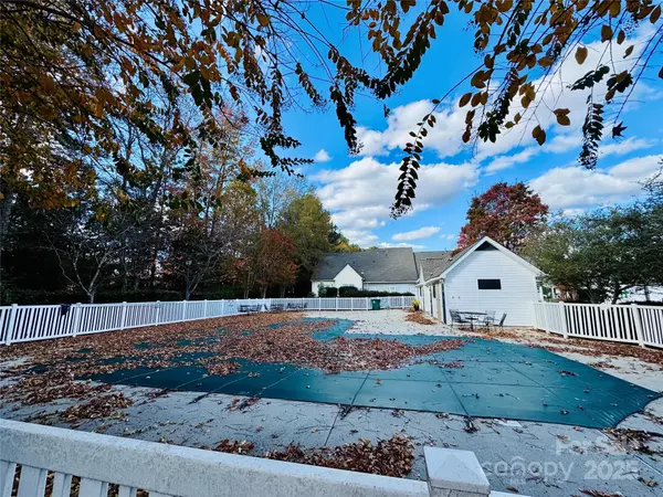 Matthews, NC 28104,629 Gelderland DR