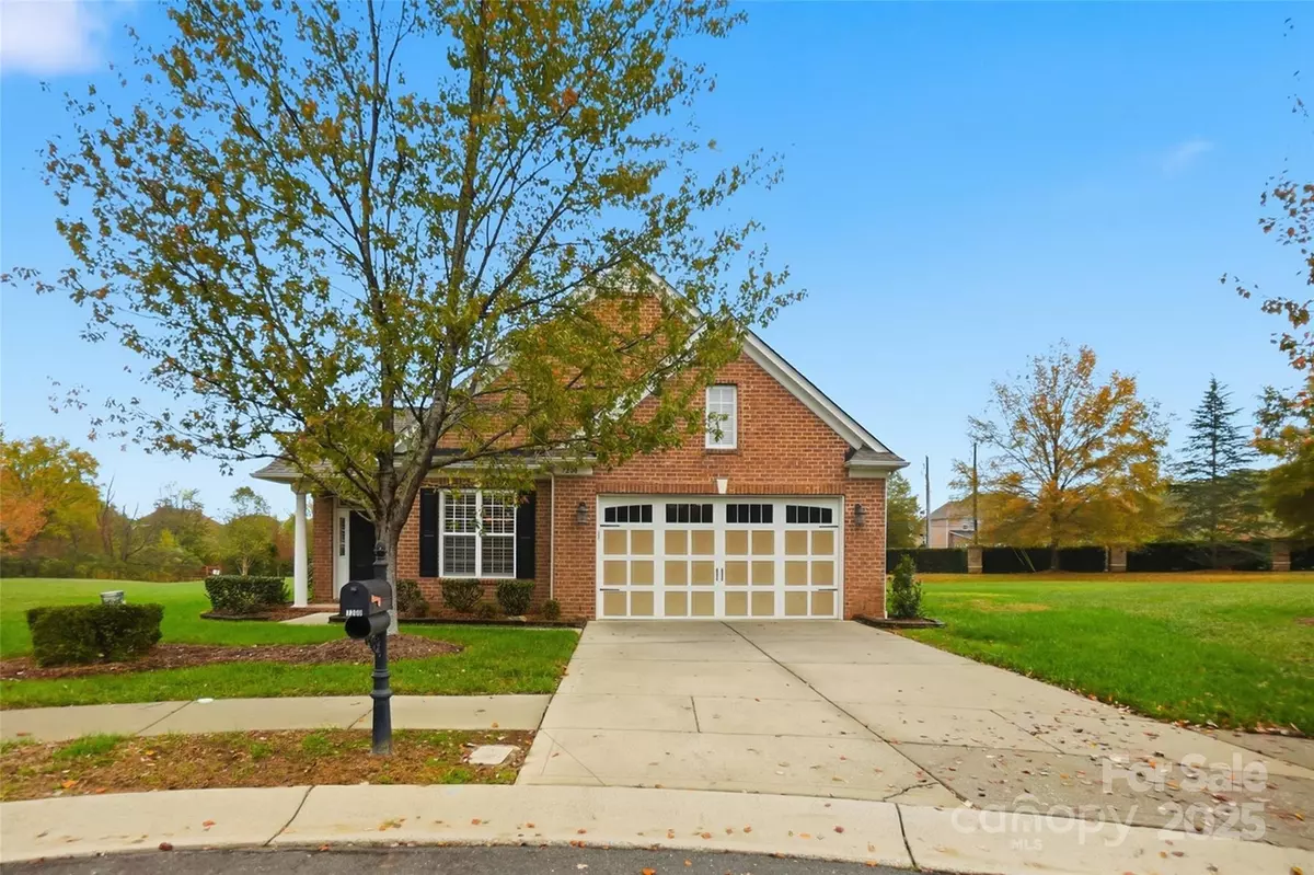 Charlotte, NC 28277,7200 Firespike RD