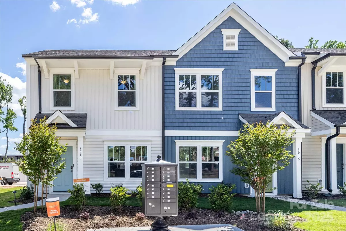 Charlotte, NC 28208,3115 Elemare ST #32