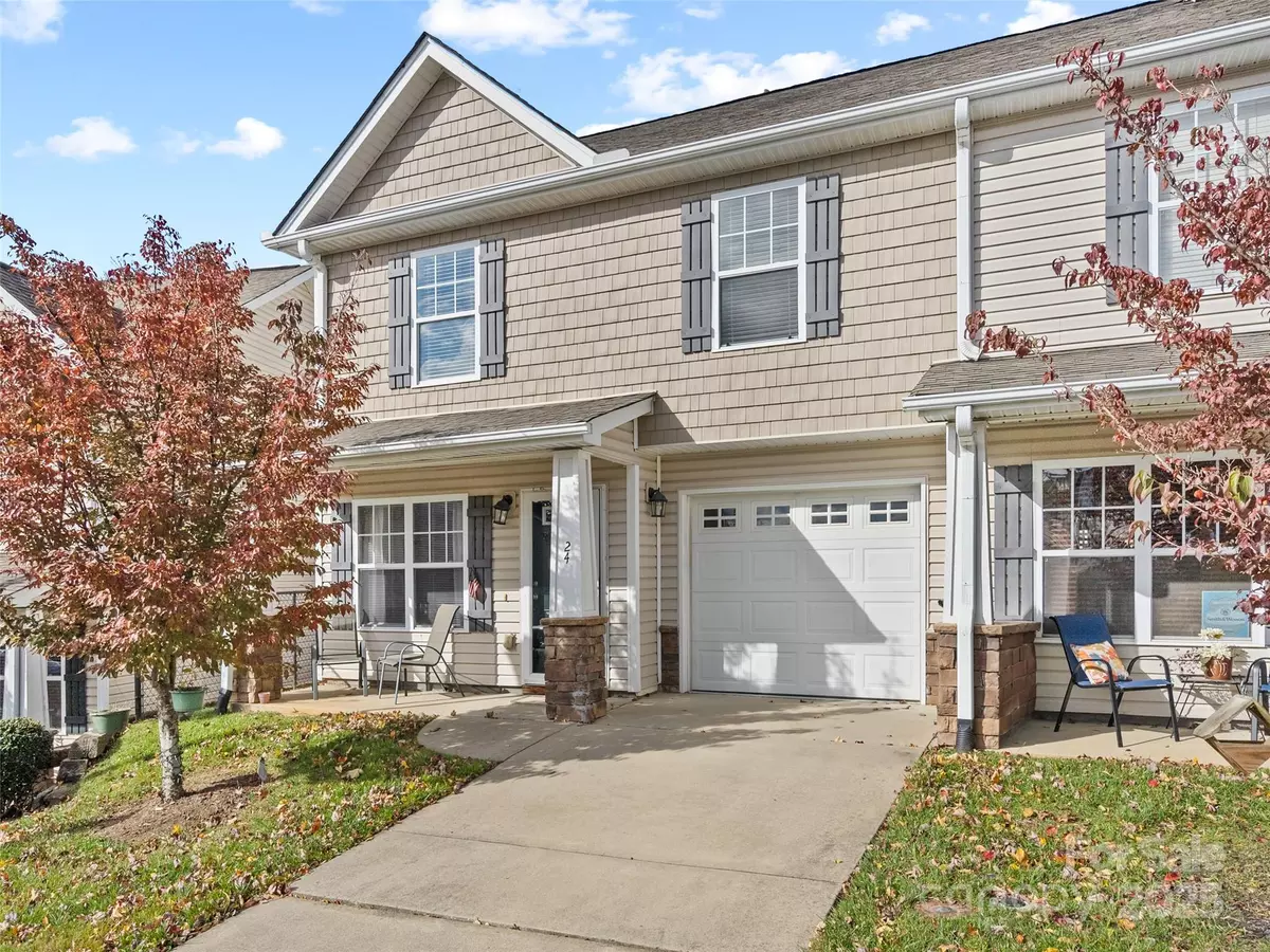 Fletcher, NC 28732,24 Torrington AVE