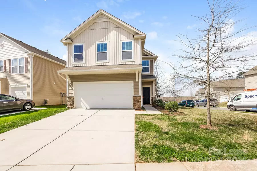 7563 Monarch Birch LN, Charlotte, NC 28215