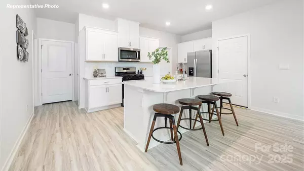 Charlotte, NC 28215,3739 Coleman DR