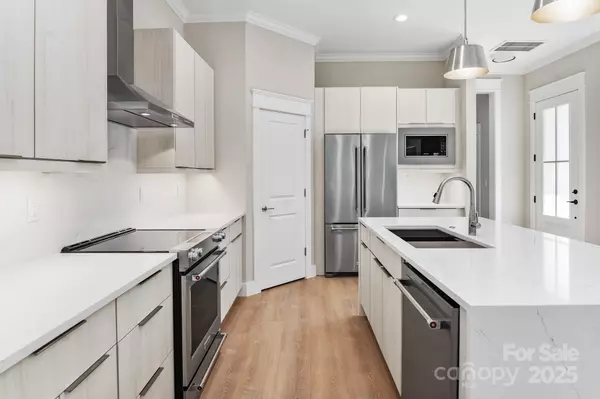 Asheville, NC 28804,103 Collin PL #1