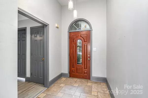 Matthews, NC 28104,315 Tamarack DR