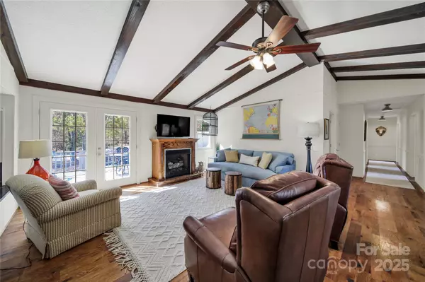 Kershaw, SC 29067,2399 Gold Mine HWY