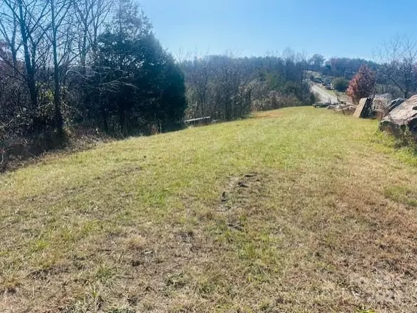 TBD Bend View DR, Marshall, NC 28753