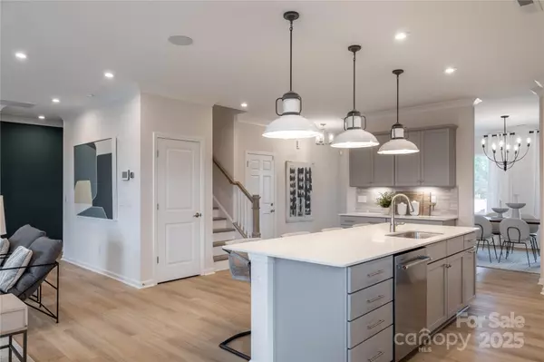 Charlotte, NC 28278,11424 Glasden RD #509