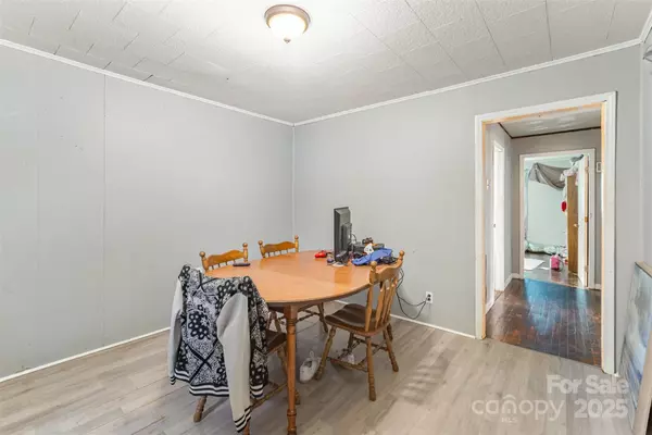 Mount Holly, NC 28120,407 Forestway DR