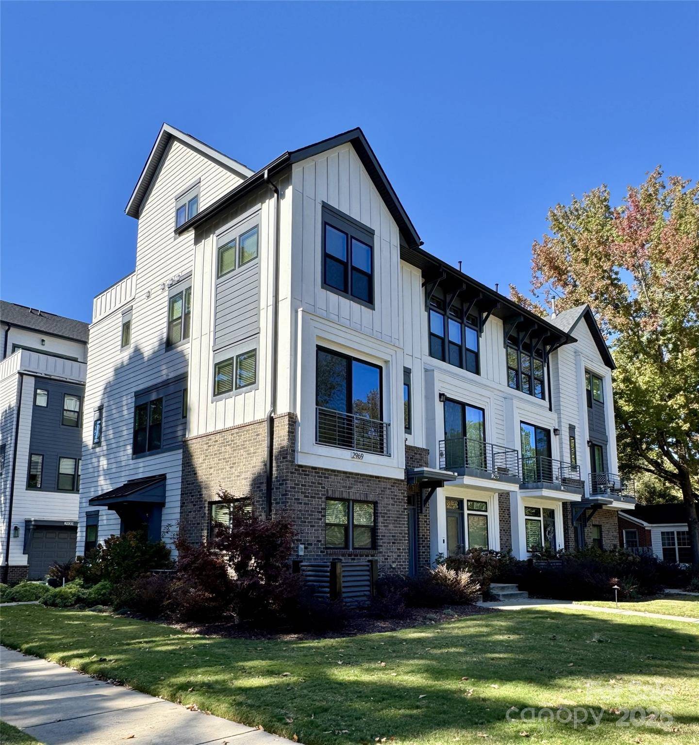 2969 Simpson DR, Charlotte, NC 28205