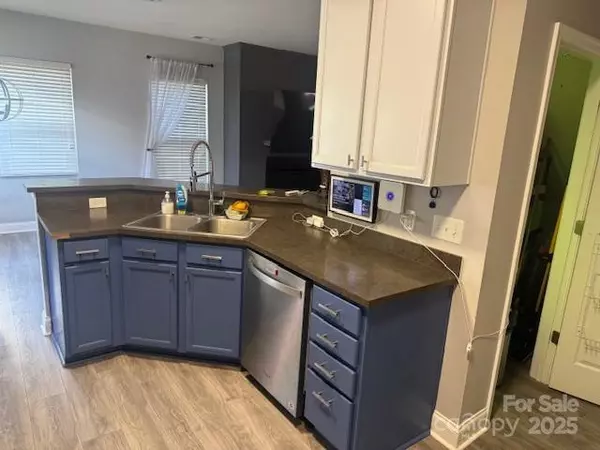 Pineville, NC 28134,11703 Red Knoll LN