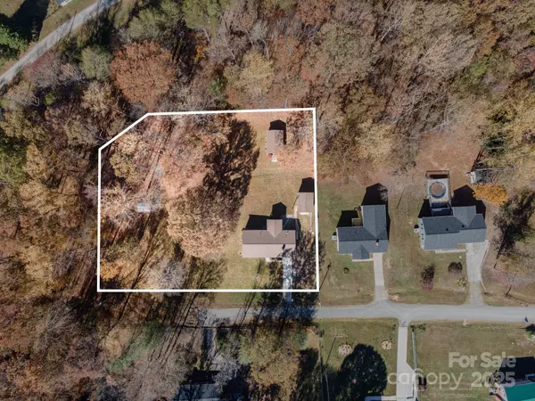 Gastonia, NC 28052,128 Oakley DR