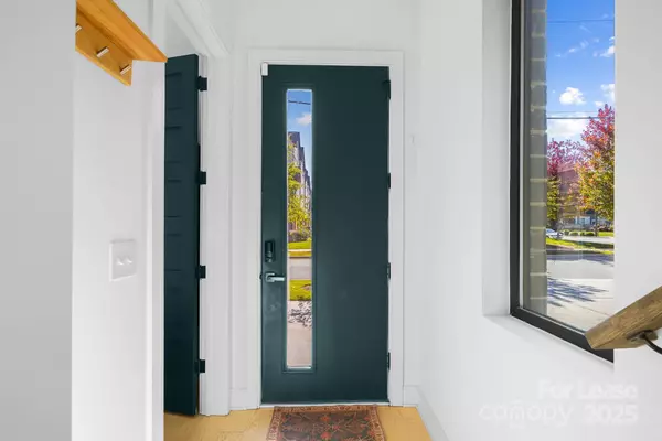 Charlotte, NC 28205,3301 Spencer ST