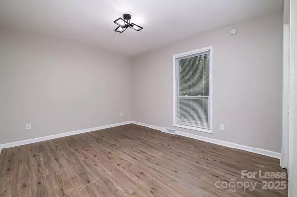 Charlotte, NC 28215,6024 Olinda ST