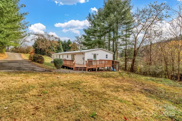 Asheville, NC 28806,118 Heather DR