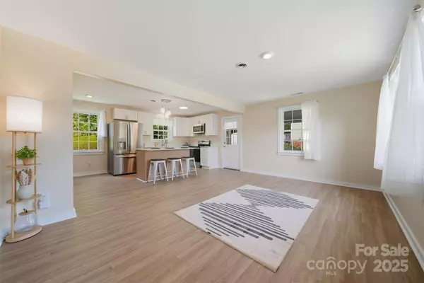 Newton, NC 28658,204 Shannonbrook DR