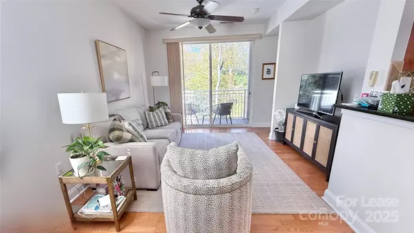 Charlotte, NC 28203,1308 Kenilworth AVE #422