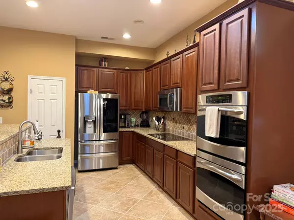 Clover, SC 29710,242 Squirrel LN