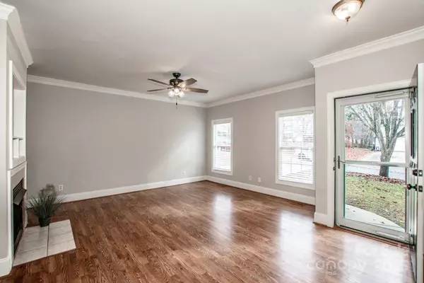 Troutman, NC 28166,146 Valley Glen DR