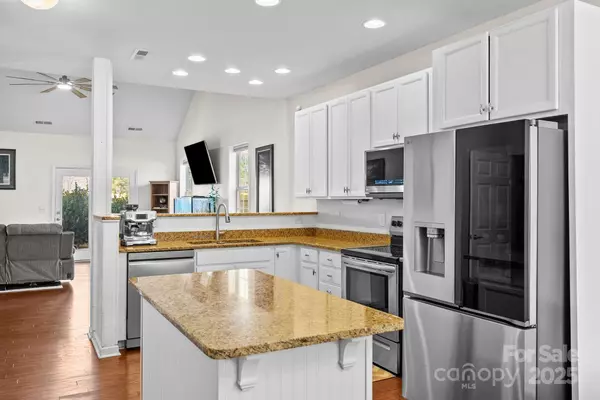 Weaverville, NC 28787,308 Wild Ginger CT