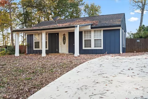 1356 Choyce AVE, Charlotte, NC 28217