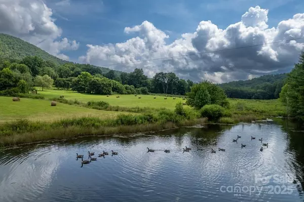 Robbinsville, NC 28771,804 Ledbetter RD