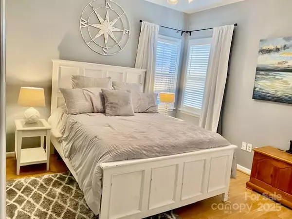 Wilmington, NC 28412,909 Shelton CT