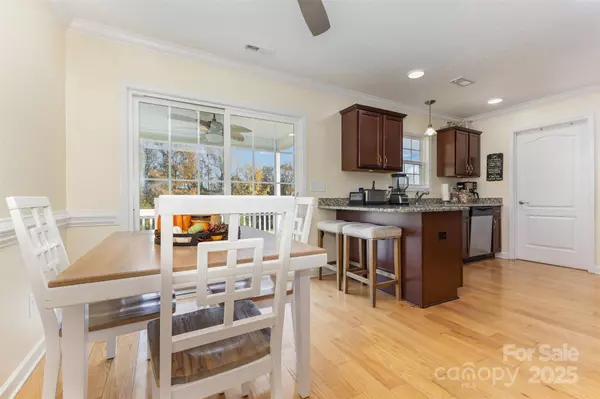 York, SC 29745,439 Pamela RD