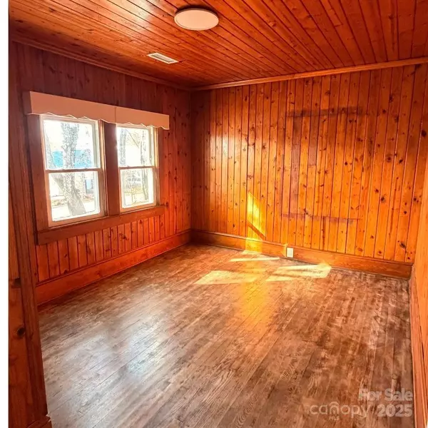 Spindale, NC 28160,638 E Main ST