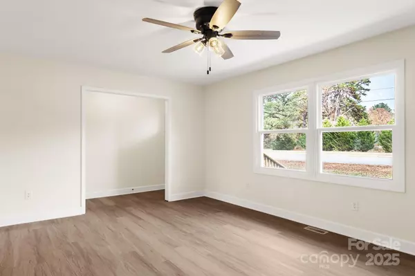 Rock Hill, SC 29730,1152 Mt Holly RD