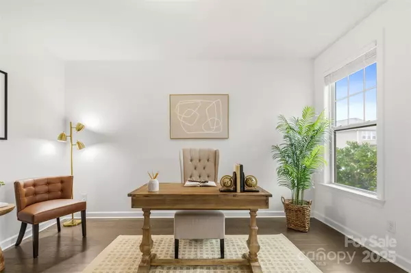 Davidson, NC 28036,16714 Setter Point LN