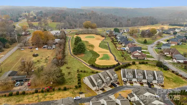 Statesville, NC 28677,112A Davenport DR