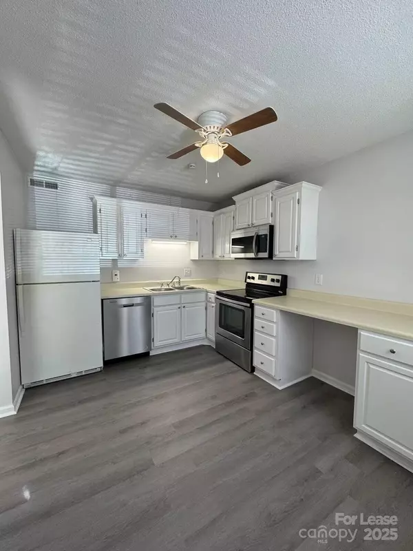 Rock Hill, SC 29732,1466 Riverwood CT