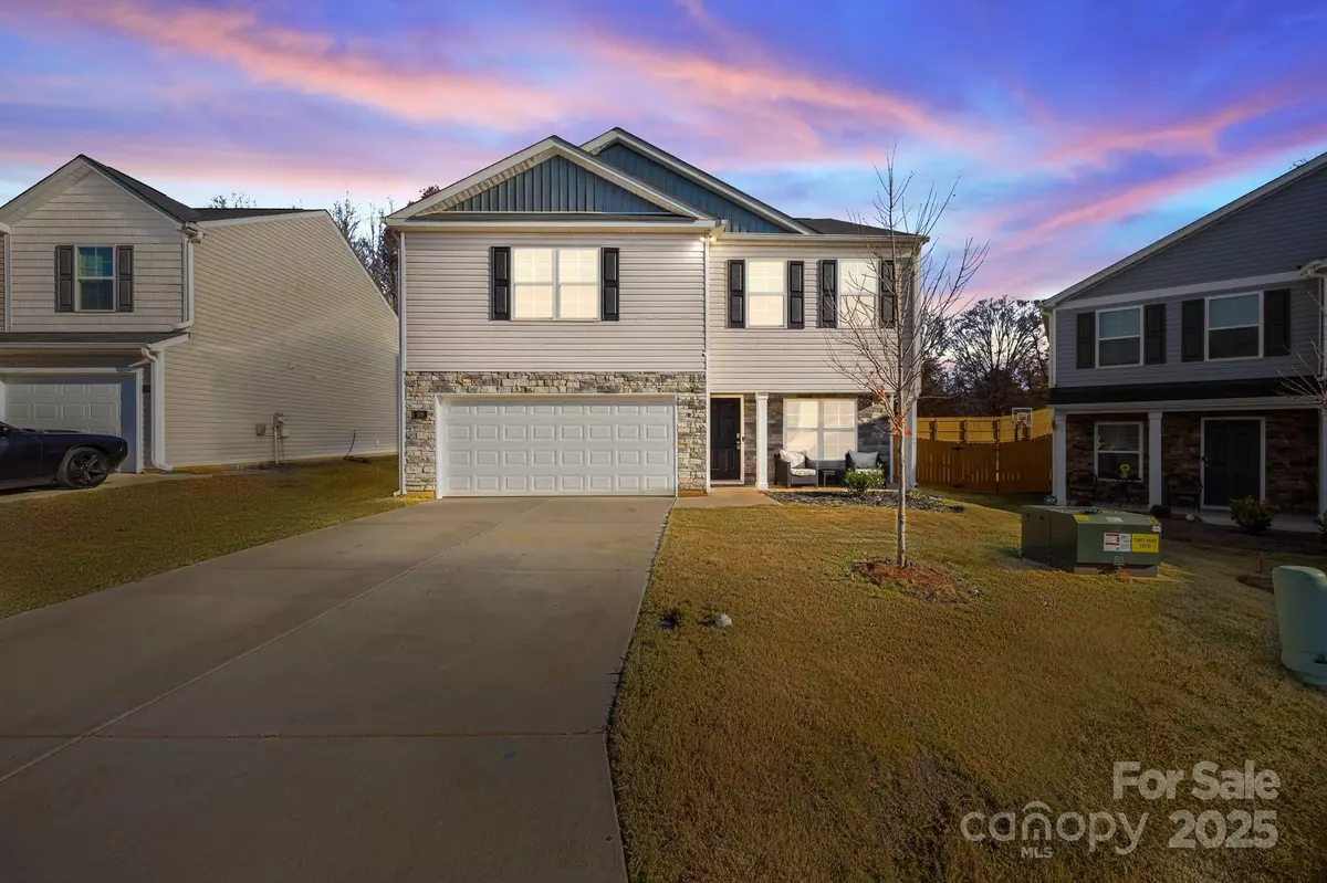 Mocksville, NC 27028,196 Carriage Cove CIR