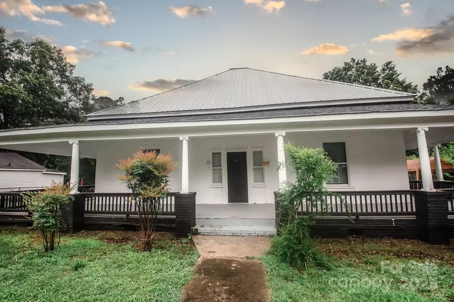 707 W Phifer ST, Monroe, NC 28110