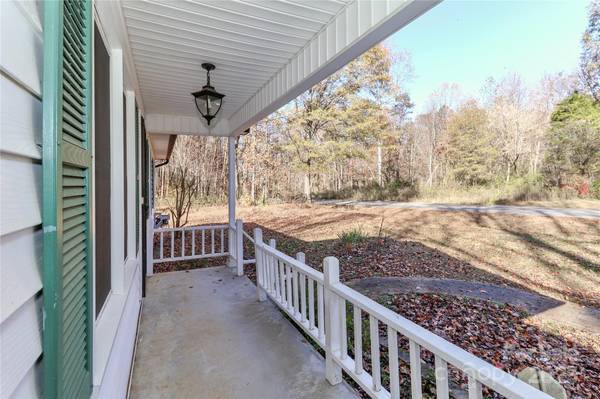 Statesville, NC 28625,149 Whitetail RD