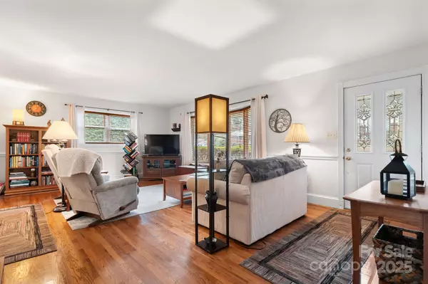 Morganton, NC 28655,117 Clark ST